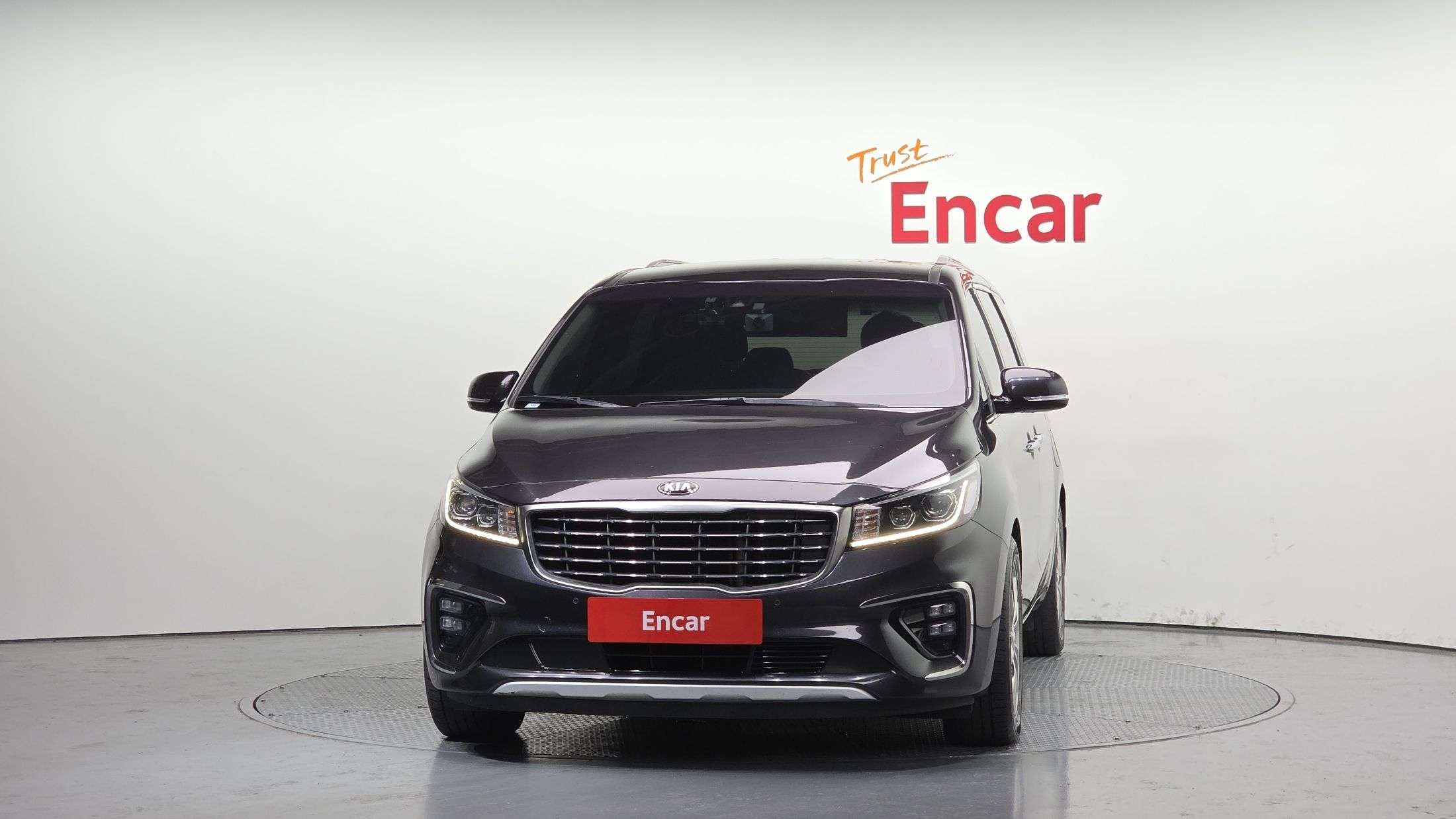 KIA CARNIVAL 2018