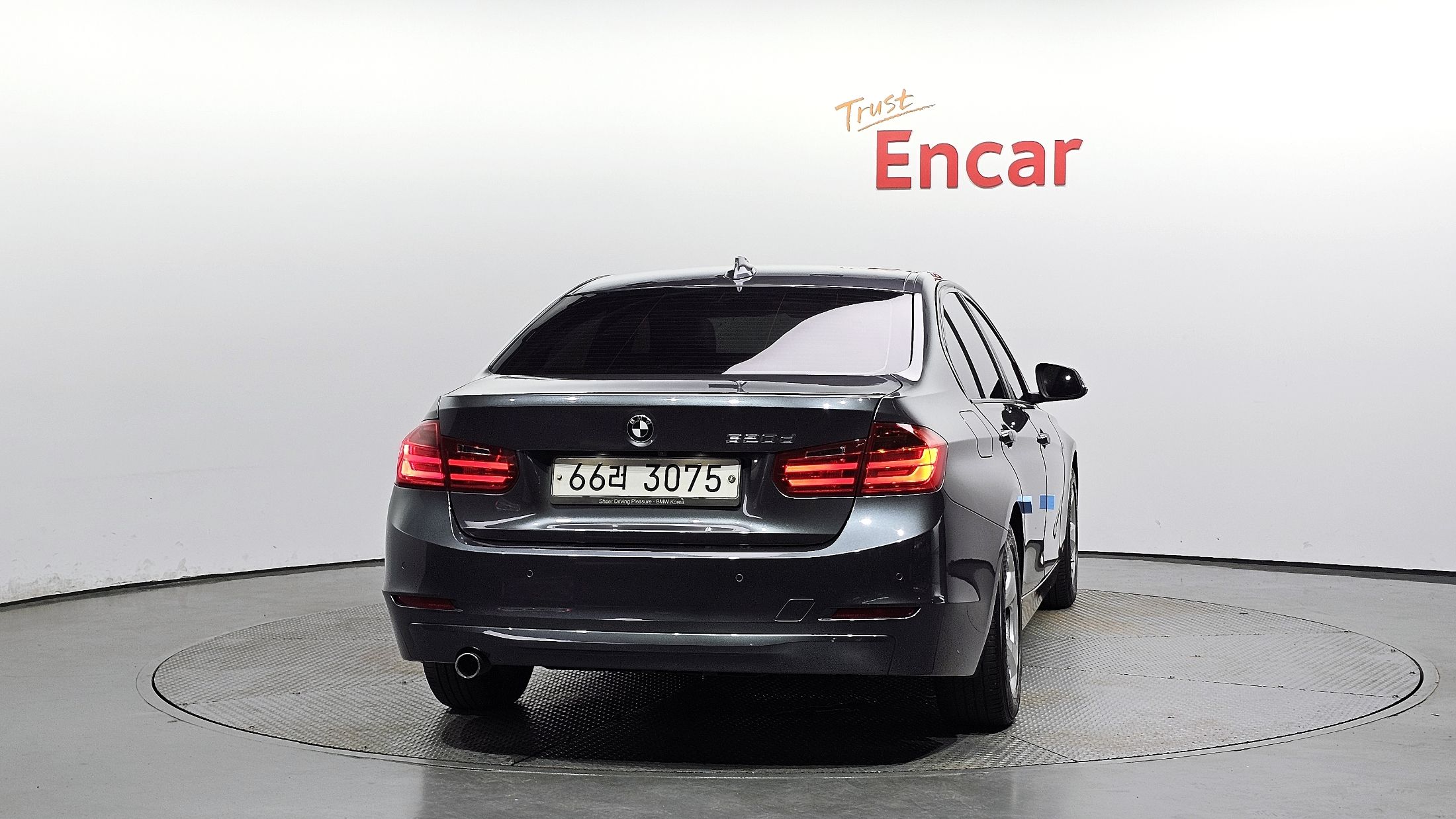 BMW 3-SERIES F30 2014