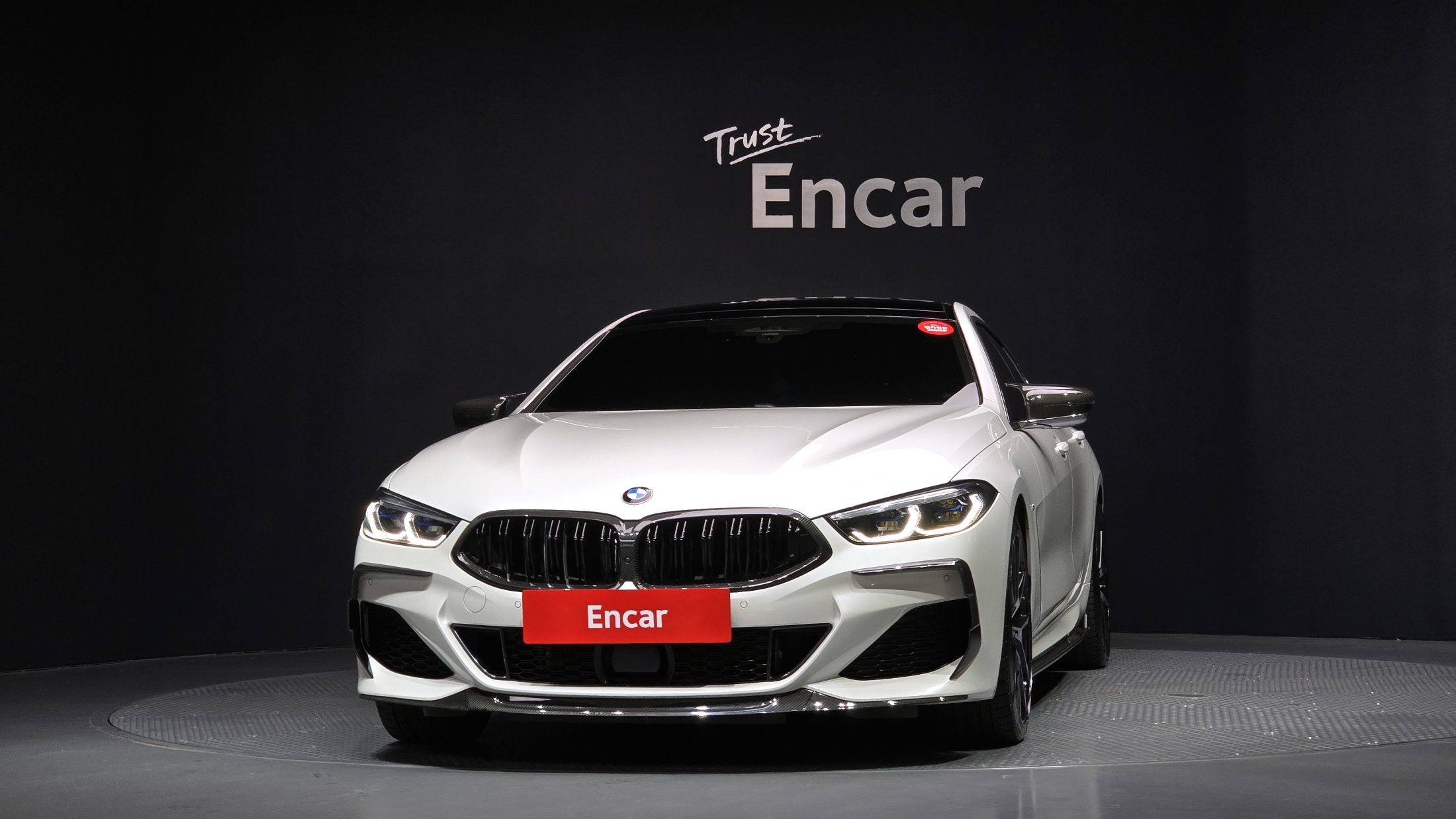 BMW 8-SERIES G15 2022
