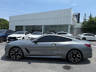 BMW 8-SERIES G15 2023