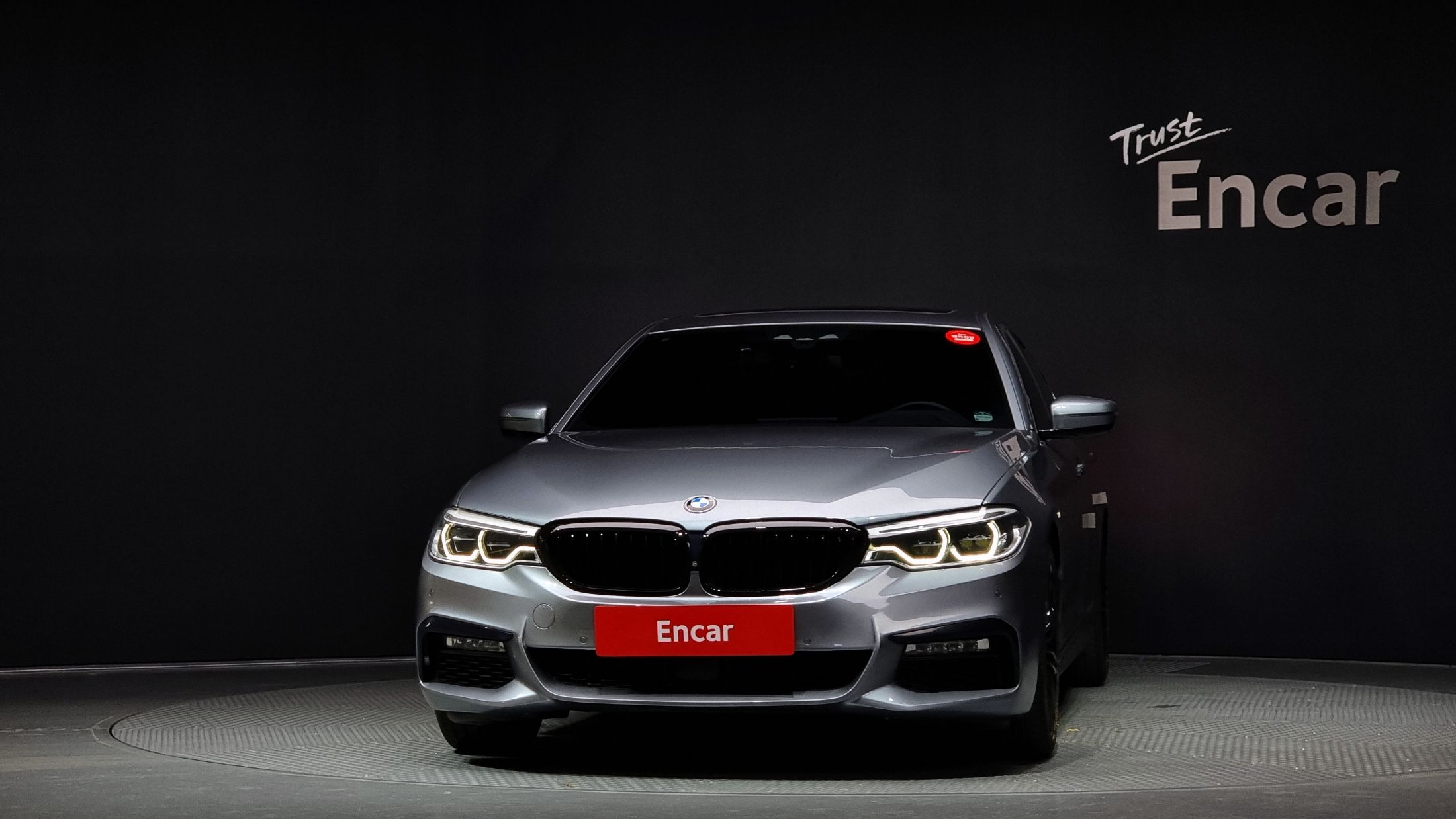 BMW 5-SERIES G30 2018
