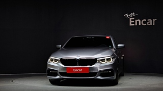 BMW 5-SERIES G30 2018