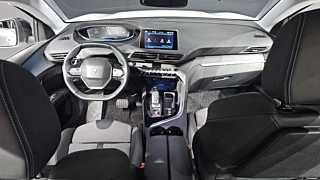 PEUGEOT 5008 2022