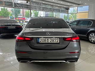 MERCEDES BENZ E-CLASS W213 2022