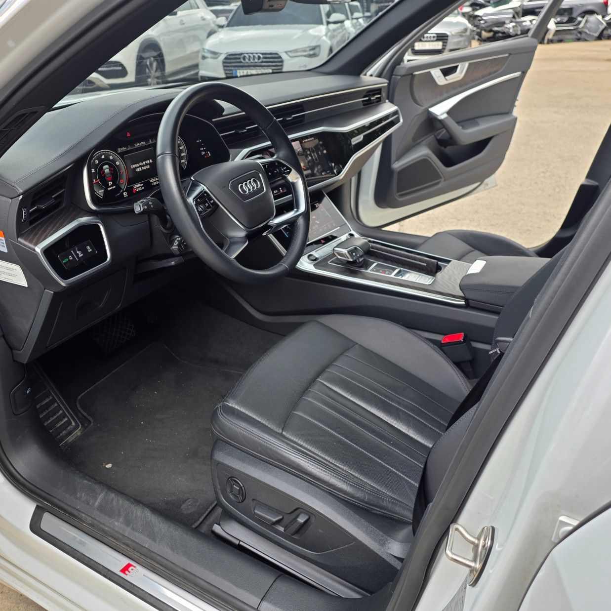 AUDI A6 C8 2022