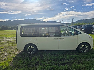 HYUNDAI STARIA 2025