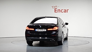 BMW 5-SERIES G30 2021