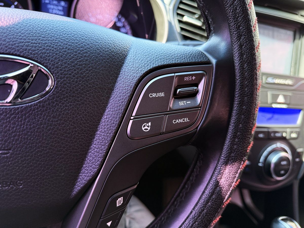 HYUNDAI SANTAFE DM 2013