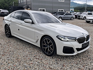BMW 5-SERIES G30 2023