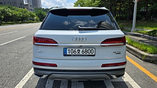 AUDI Q7 4M 2023