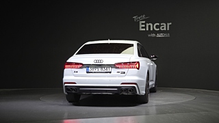 AUDI A6 C8  45 TFSI Quattro Premium 2025