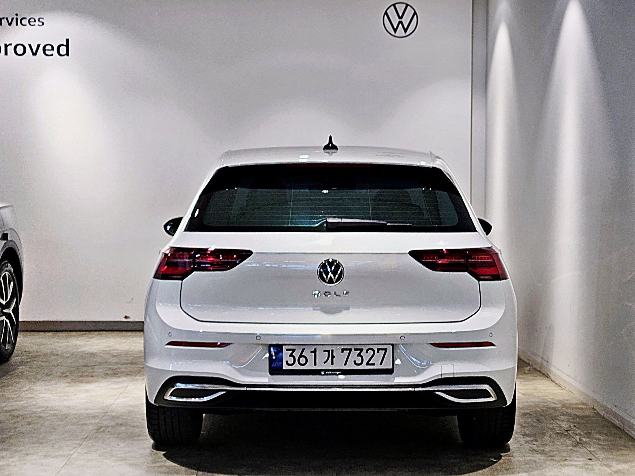 VOLKSWAGEN GOLF 2023