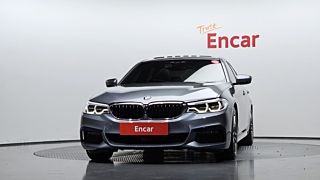 BMW 5-SERIES G30 2019