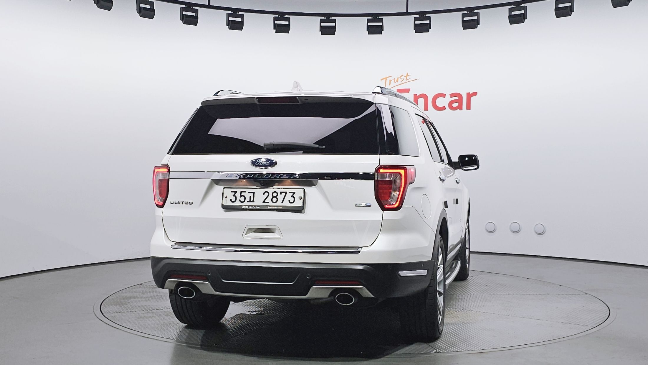 FORD EXPLORER 2018