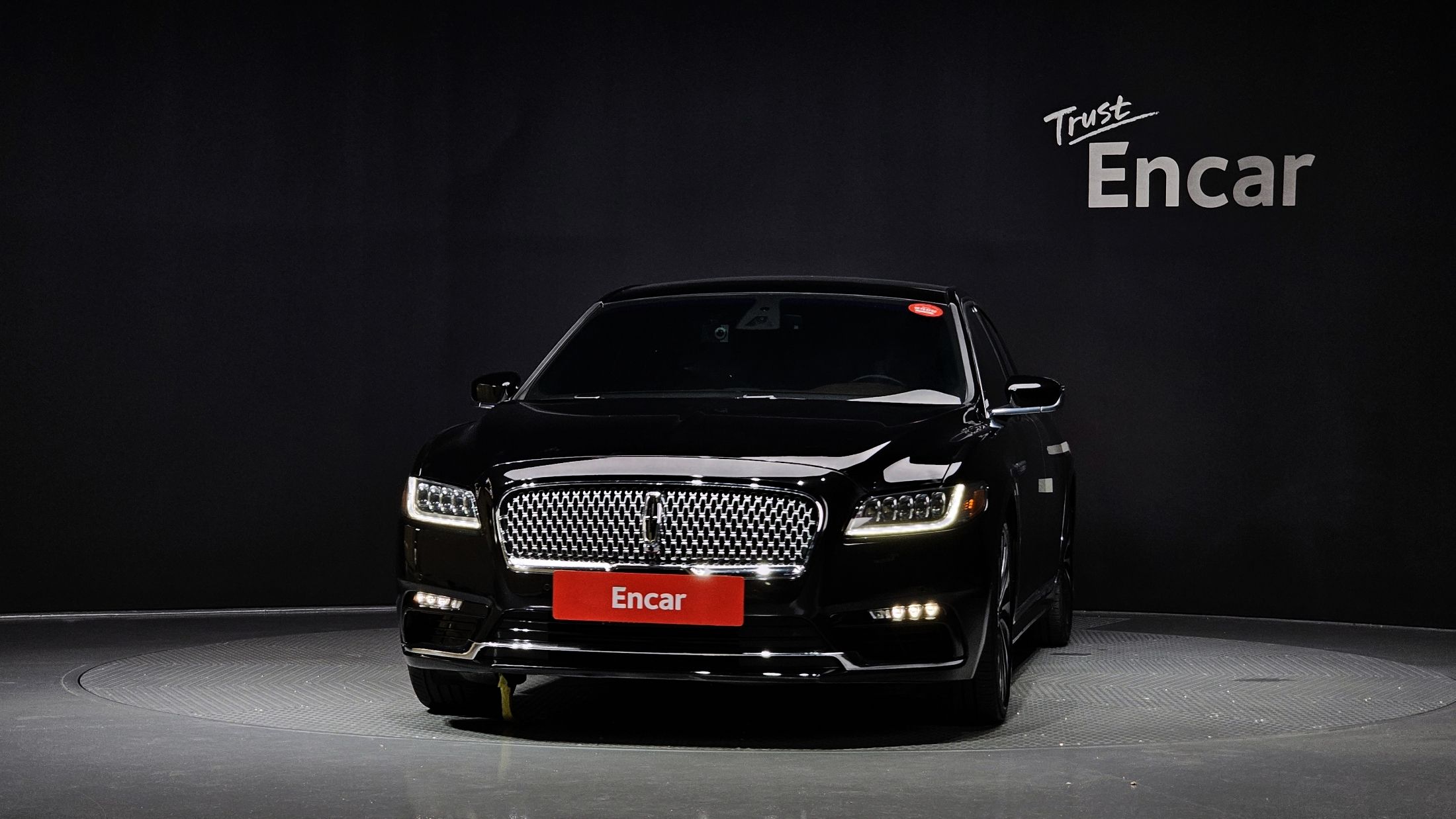 LINCOLN CONTINENTAL 2017