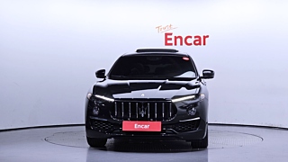 MASERATI LEVANTE 2022