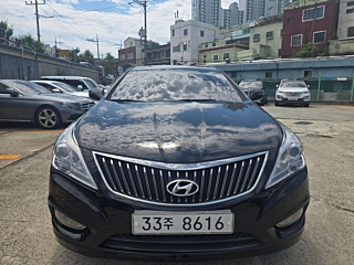 HYUNDAI GRANDEUR HG 2013