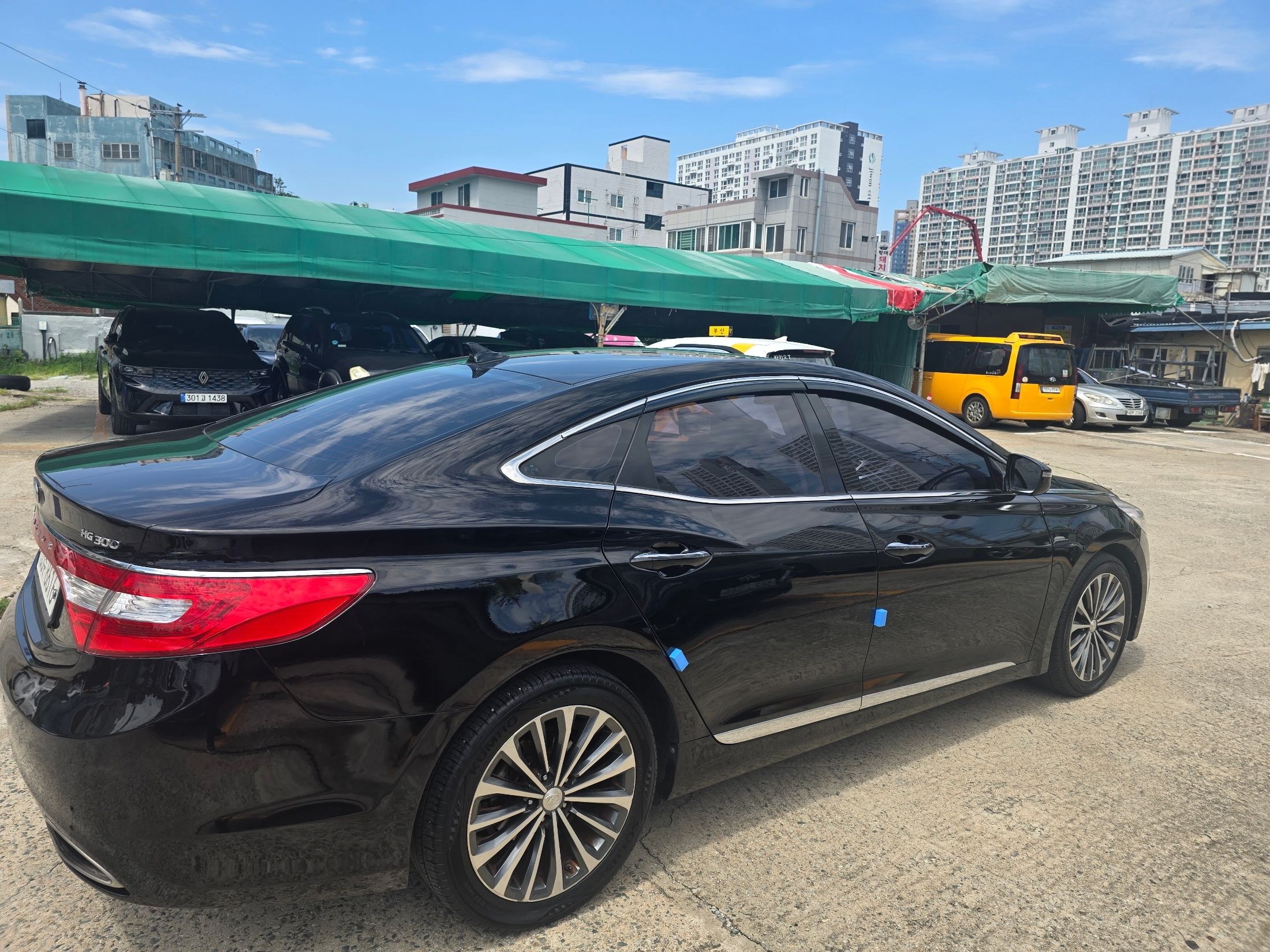 HYUNDAI GRANDEUR HG 2013