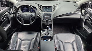 HYUNDAI GRANDEUR HG 2016