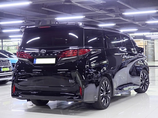 TOYOTA ALPHARD 2024
