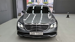 MERCEDES BENZ E-CLASS W213 2017