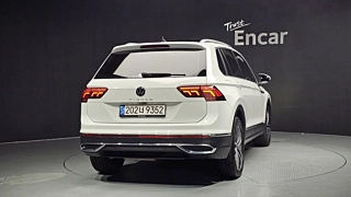 VOLKSWAGEN TIGUAN 2022