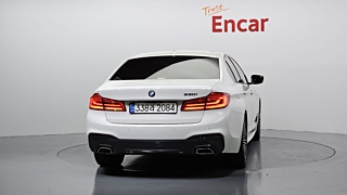 BMW 5-SERIES G30 2020