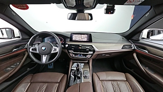 BMW 5-SERIES G30 2020