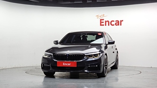 BMW 5-SERIES G30 2017