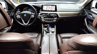 BMW 5-SERIES G30 2020