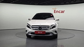 MERCEDES BENZ GLA-CLASS X156 2016
