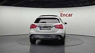 MERCEDES BENZ GLA-CLASS X156 2016