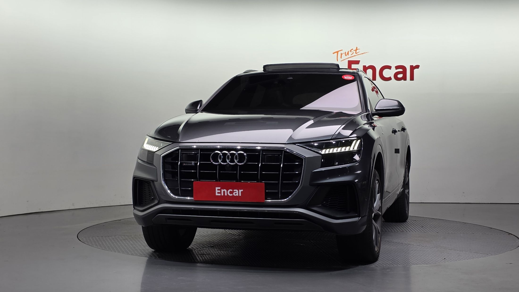 AUDI Q8 4M 2021