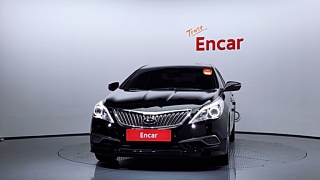 HYUNDAI GRANDEUR HG 2016