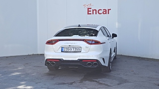 KIA STINGER 2019