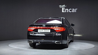 HYUNDAI GRANDEUR HG HYBRID 2016