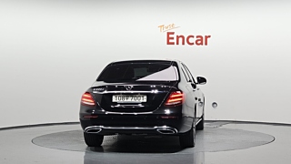 MERCEDES BENZ E-CLASS W213 2020