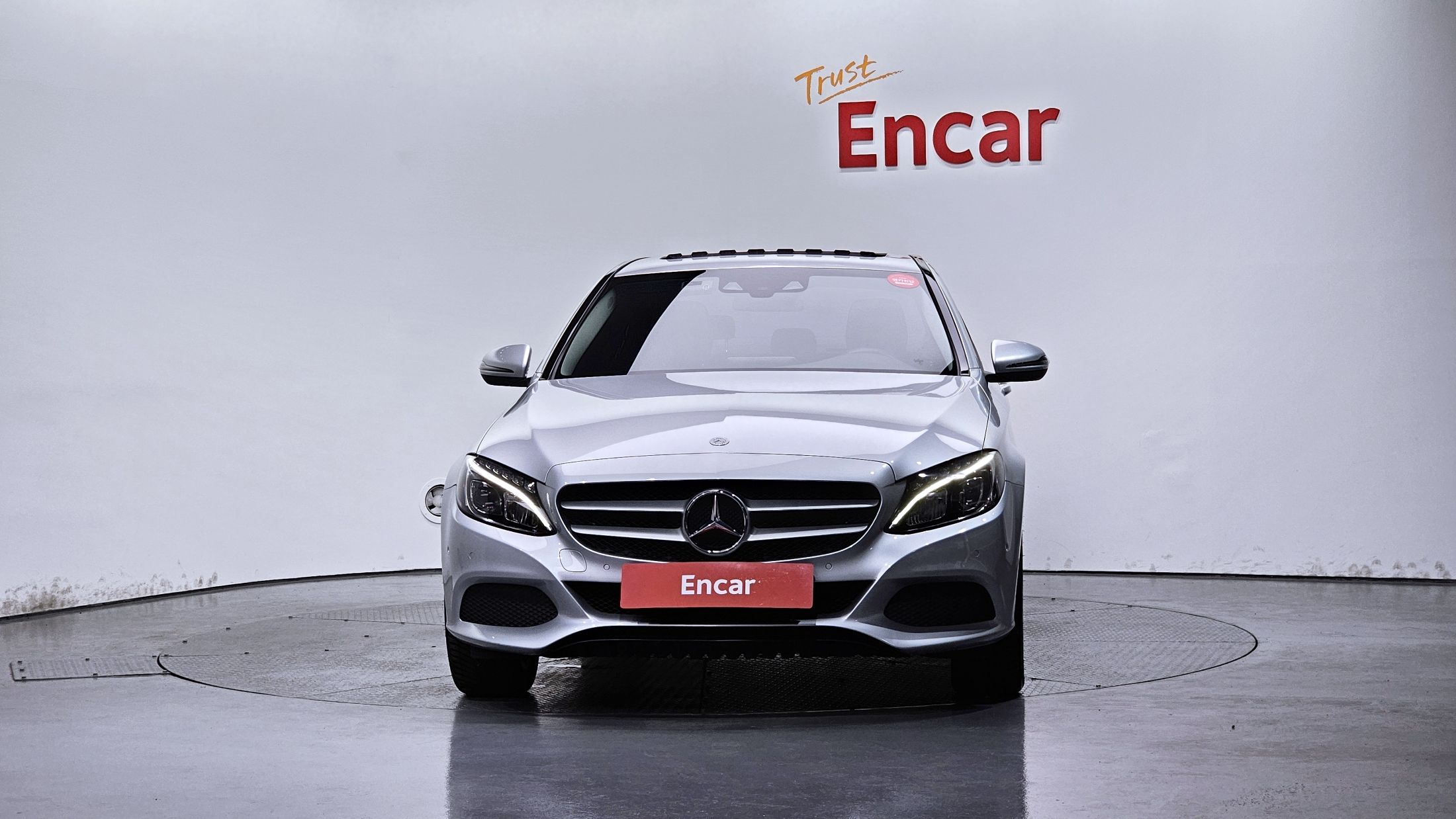 MERCEDES BENZ C-CLASS W205 2017