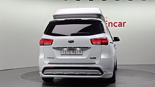 KIA CARNIVAL 2018