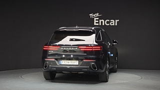 GENESIS GV70 2021