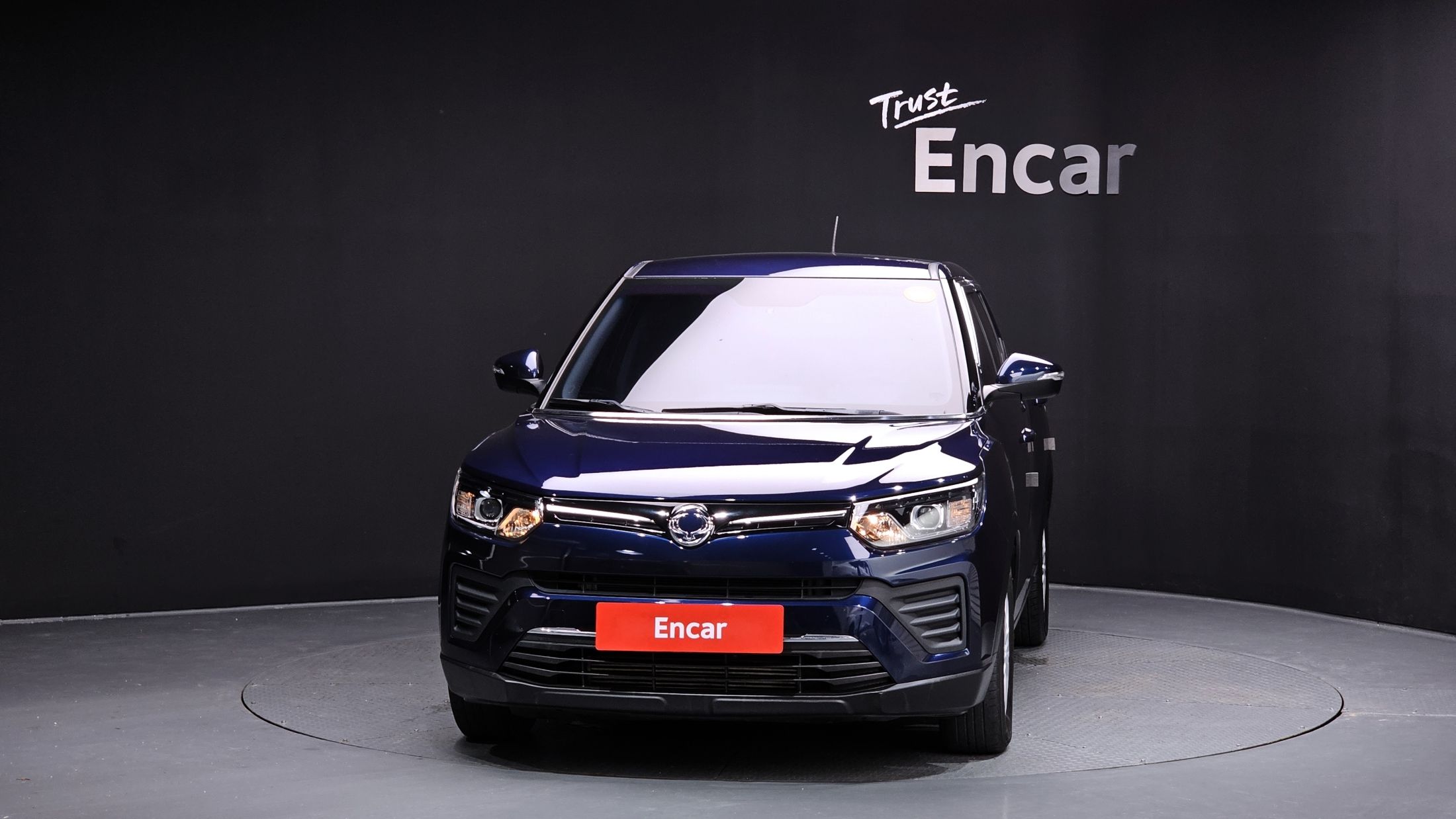 SSANGYONG TIVOLI VERY NEW 2020