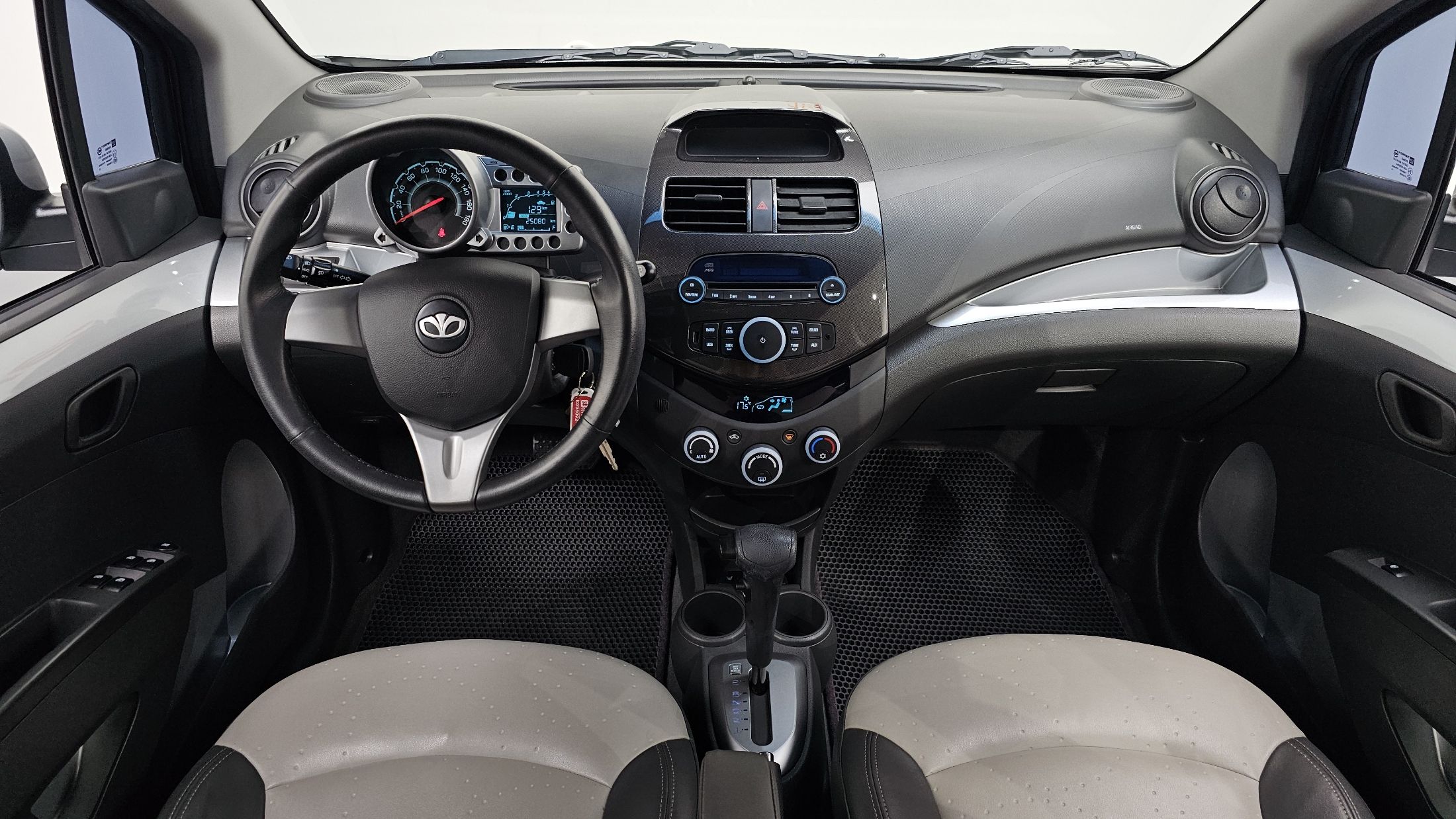 DAEWOO MATIZ CREATIVE 2010