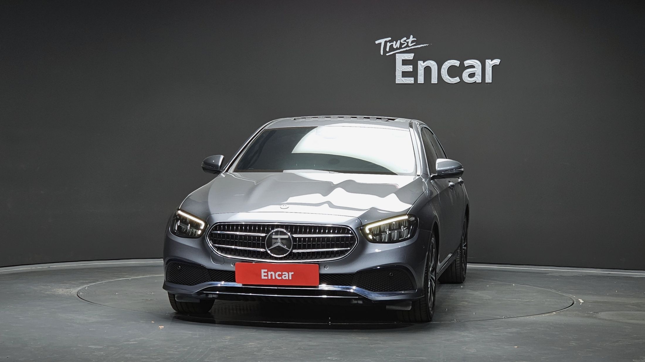 MERCEDES BENZ E-CLASS W213 2020