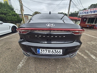 HYUNDAI GRANDEUR IG HYBRID 2020