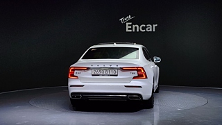 VOLVO S60 2019