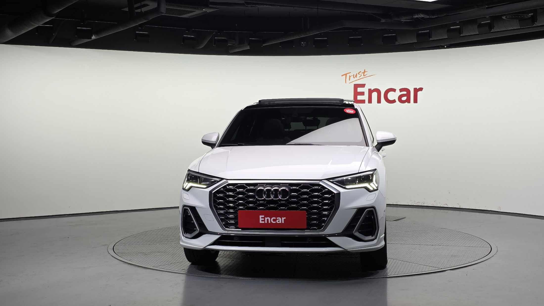 AUDI Q3 F3 2020