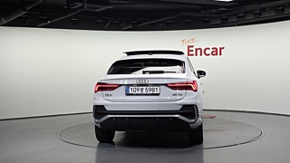 AUDI Q3 F3 2020