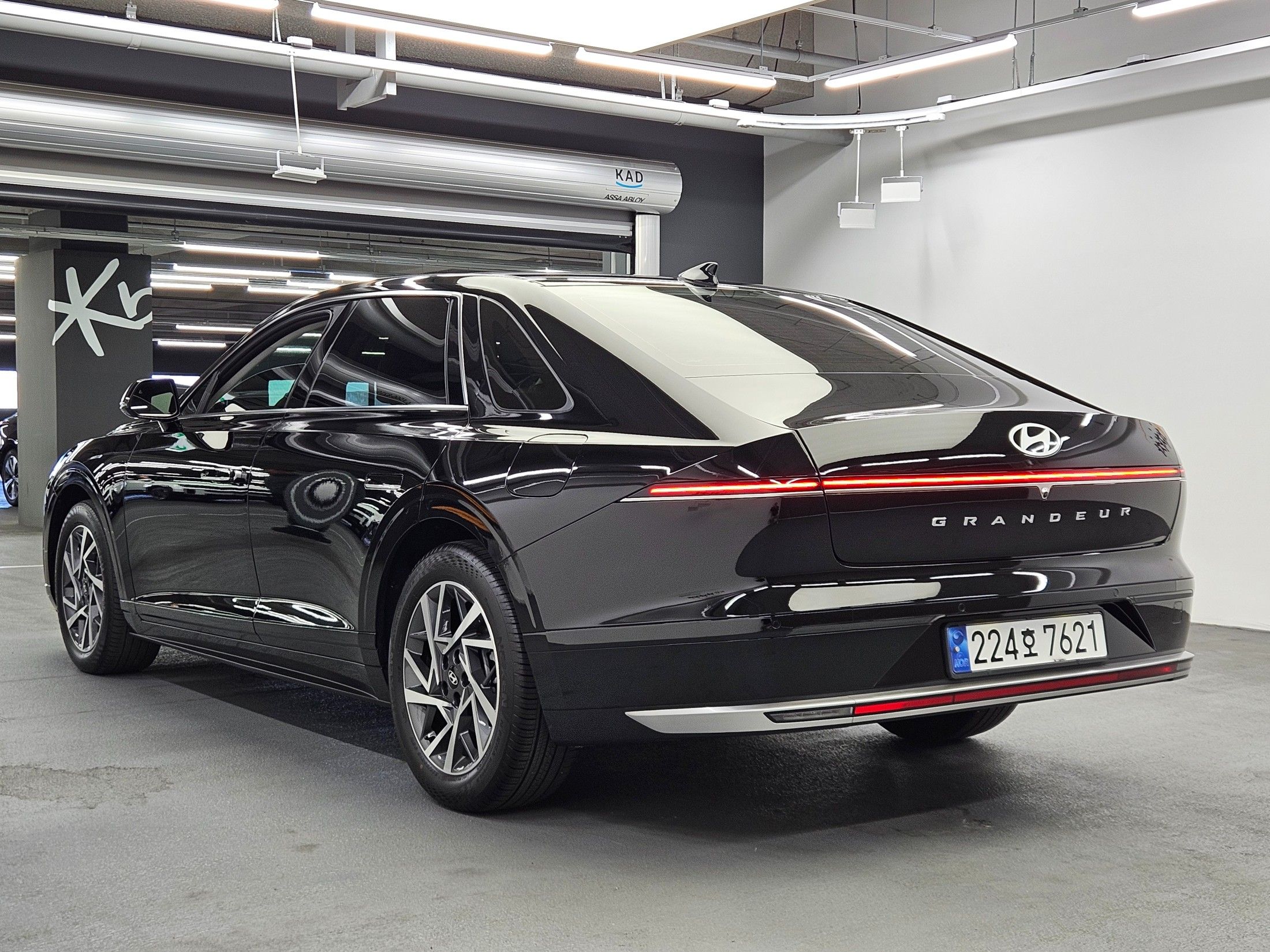 HYUNDAI GRANDEUR GN7 2024