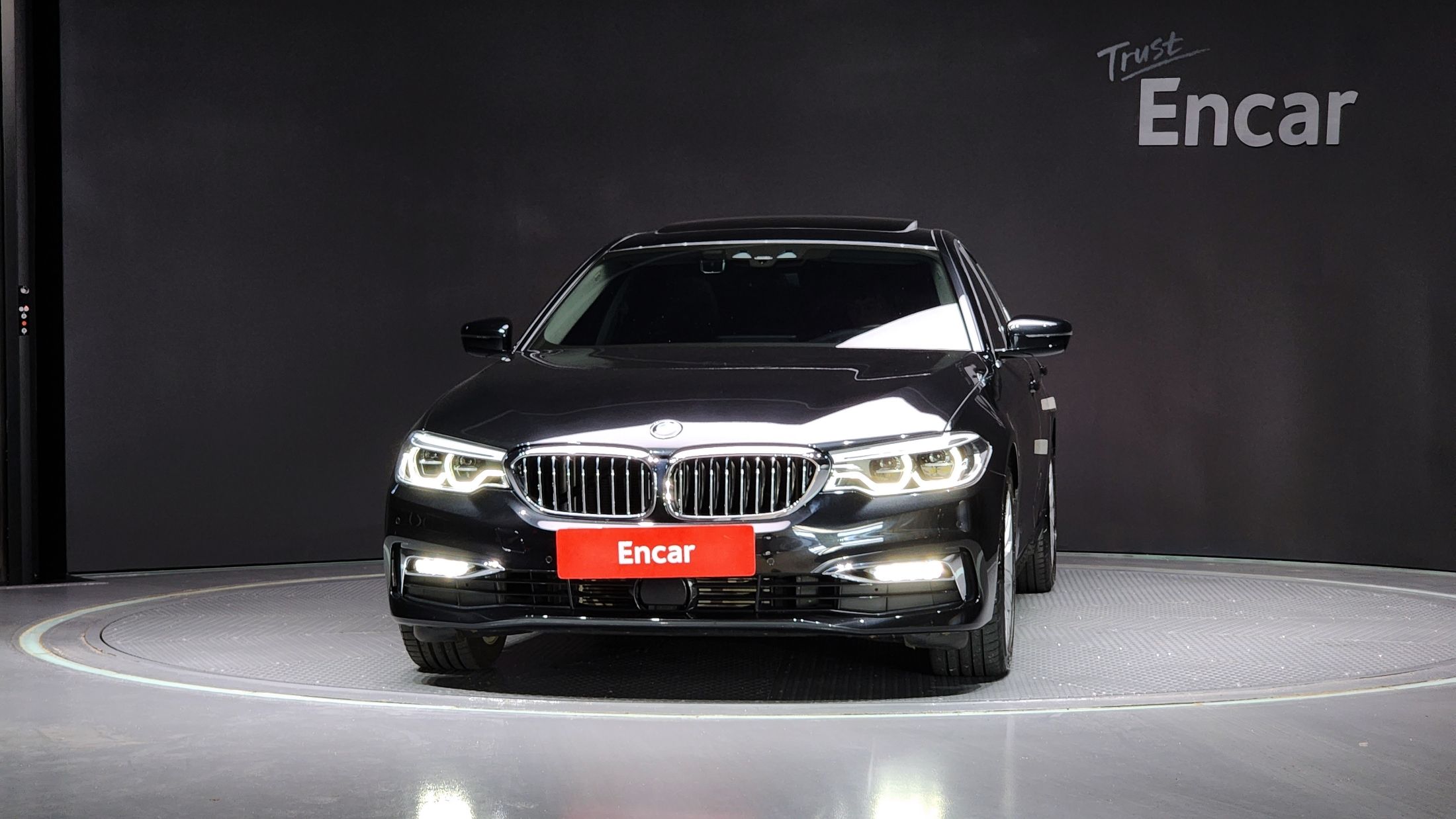 BMW 5-SERIES G30 2020