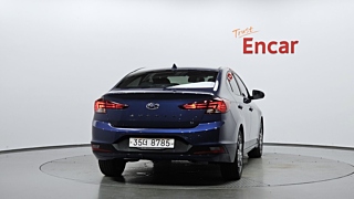 HYUNDAI AVANTE AD 2018